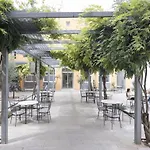 Inturjoven Hostel *